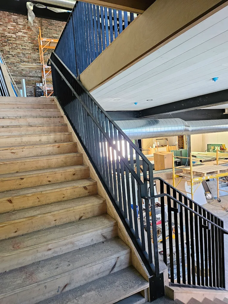 Commercial stair railing with vertical balusters